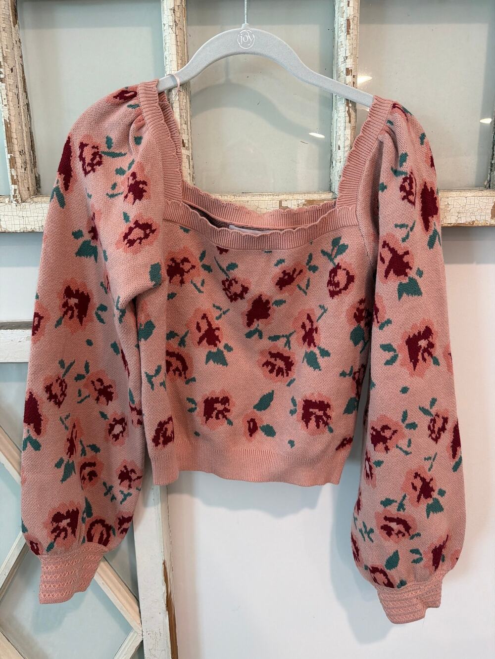 Willow & Wind size medium pink floral puff sleeve square neck sweater